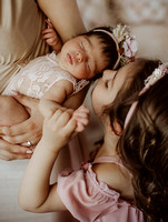 Mia - Newborn & Family Photography